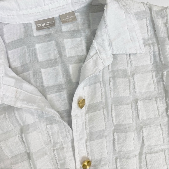 Chico’s | Travelers Collection Clipped White Geometric Grid Button Down Shirt - Picture 5 of 8